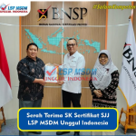 Serah Terima SK Sertifikat Sertifikasi Jarak Jauh (SJJ)